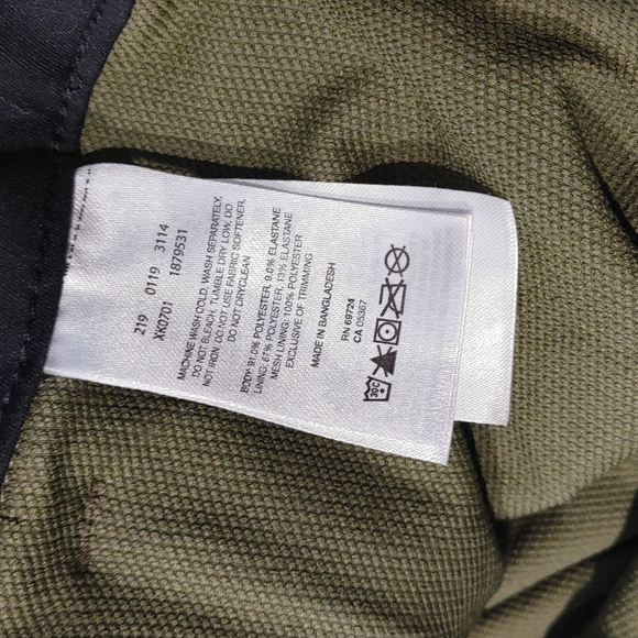 Columbia Women's Hiking Pants - Picture 5 of 5